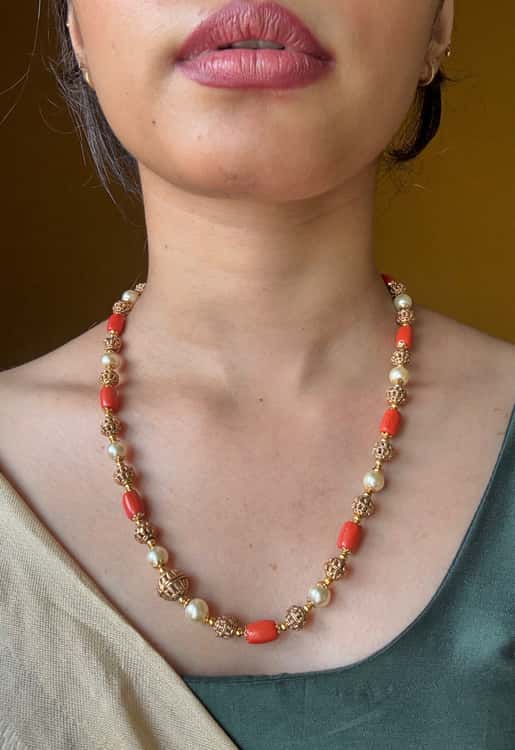 Coral beads chain necklace